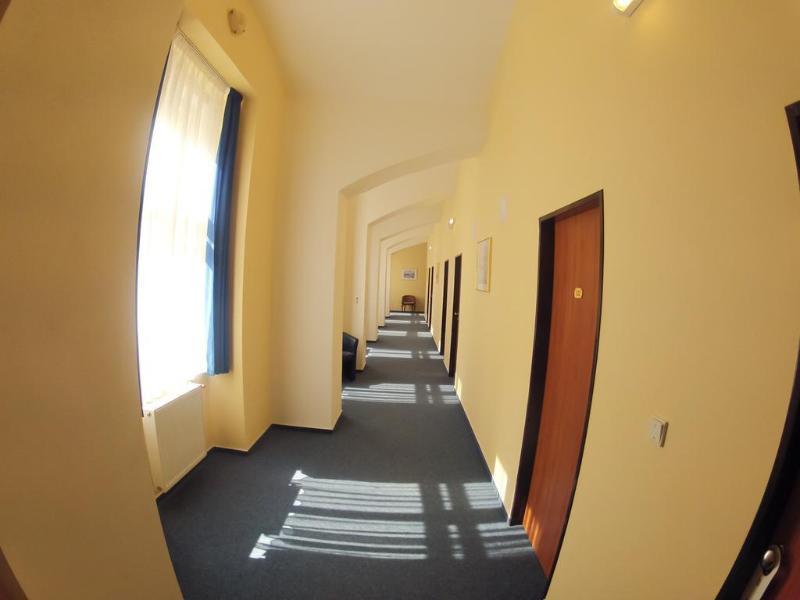 פראג Adeba Hotel מראה חיצוני תמונה